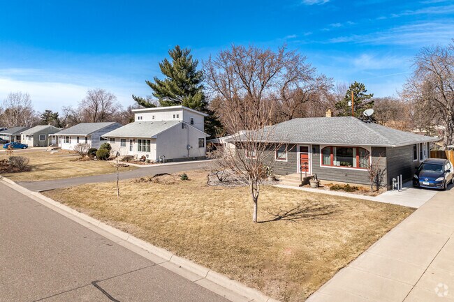 Western Hills offers ranch style homes on large lots with detached garages.