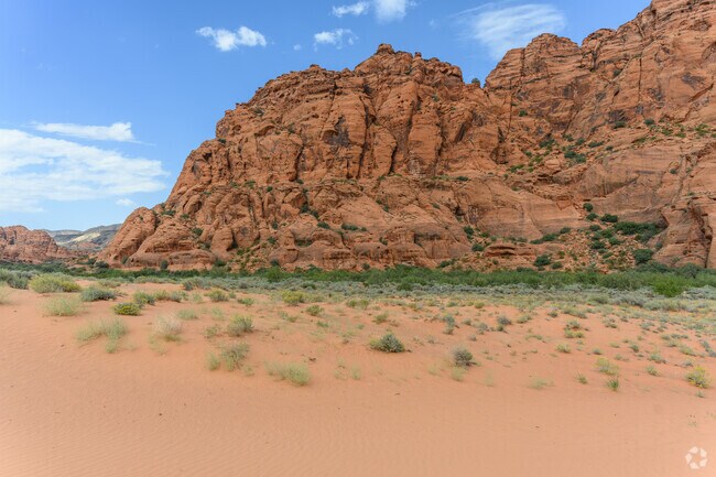 In Sunbrook you are surrounded by breathtaking natural landscape.