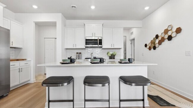 2606 Green Ash Ave unit 36037000, Shakopee, MN 55379 - photo 4