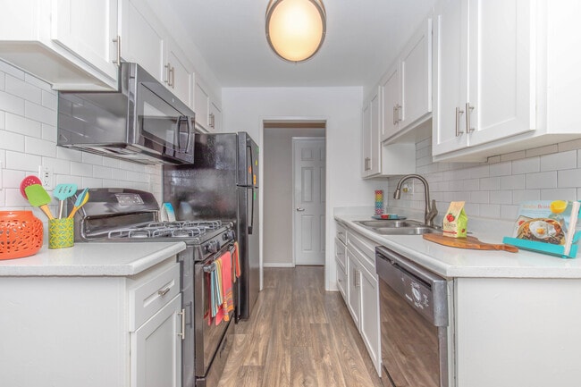 The Dylan, Oceanside, CA 92058 - photo 6