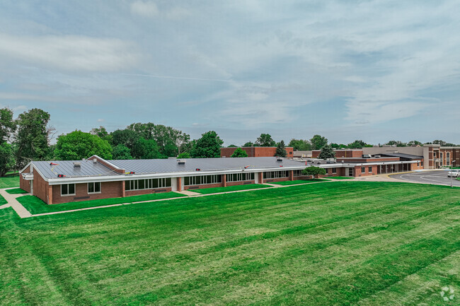 Maple Crest Middle School, Kokomo