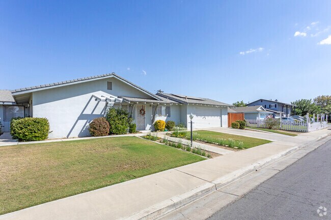 Midcentury Ranch style homes are common throughout the Wible Orchard neighborhood.
