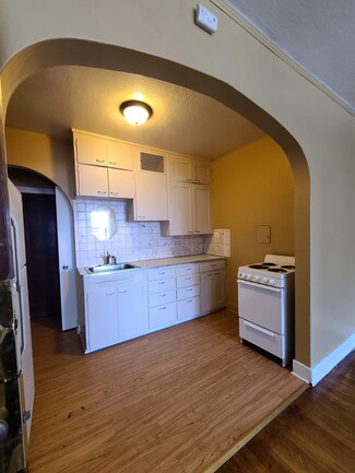 707 N Monroe St, Spokane, WA 99201