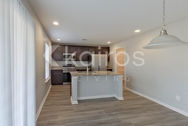 102 Colonial Way, Springfield, GA 31329 - photo 7