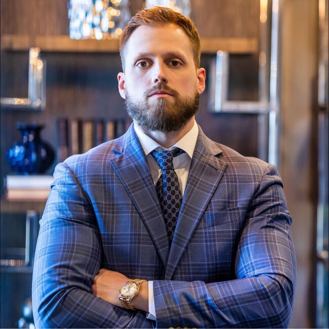 Agent Photo