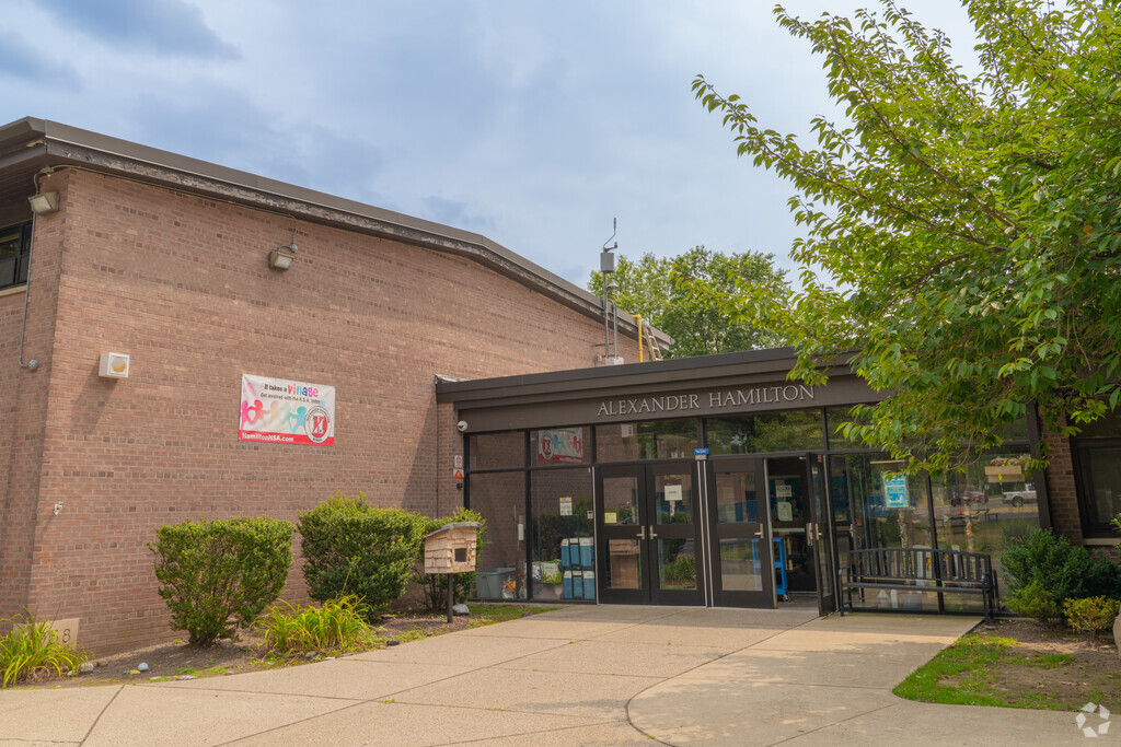 Alexander Hamilton School is raising young leaders in the Glen Rock neighborhood.