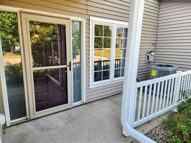 2008 NW Ashton Ln, Ankeny, IA 50023 - photo 2