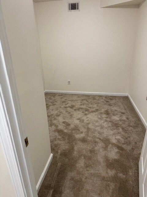 2237 Emerald Castle Dr, Decatur, GA 30035 - photo 7