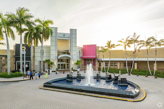 Shopping at Broward Mall is a convenient and nearby option for residents of Forest Ridge.