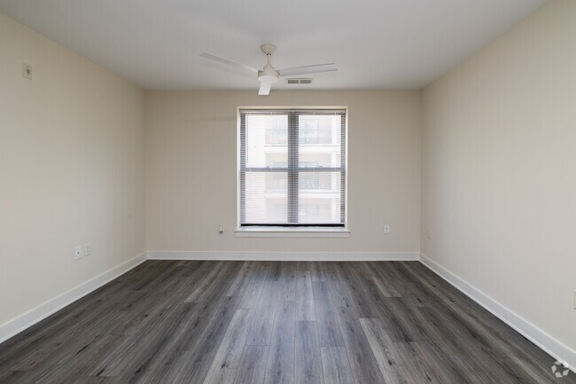 Mulberry at Park, Baltimore, MD 21201 - photo 7