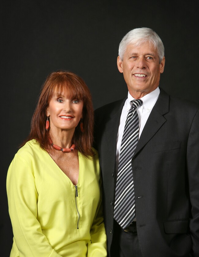 Agent Photo