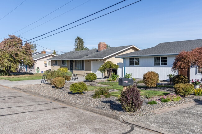 Homes in Columbia Valley Gardens tend to be ranch-styles and gabled cottages.