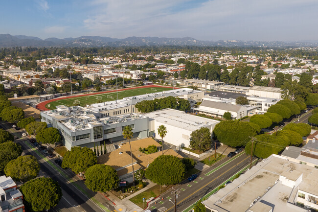 Santa Monica residents looking for a public middle school may consider Lincoln Middle School.