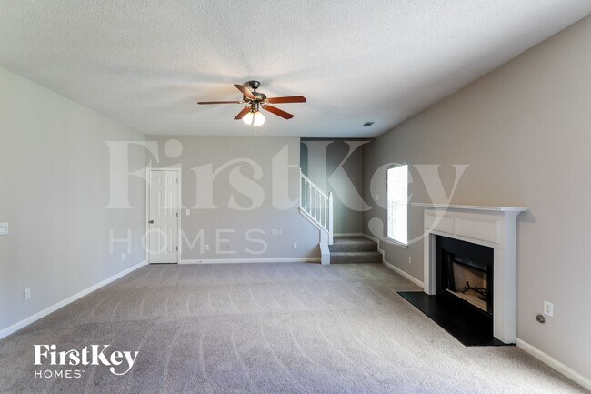 7510 Spoleto Loop, Fairburn, GA 30213 - photo 4