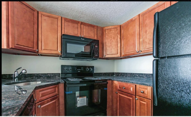 56 Fitchburg Rd unit 536, Townsend, MA 01469 - photo 2