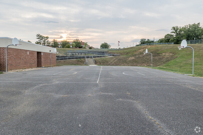 Cub Run Elementary School 2
