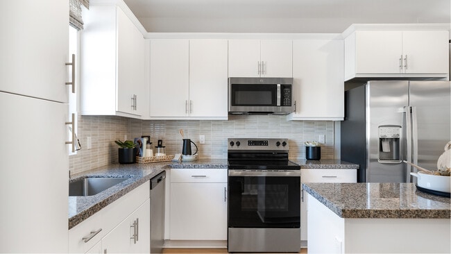 1213 Yeager Ave, Rialto, CA 92376 - photo 3