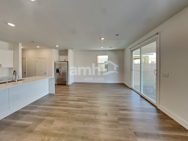 5858 Casterly Rock St, Las Vegas, NV 89113 - photo 5