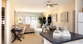 9045 Burt St, Omaha, NE 68114