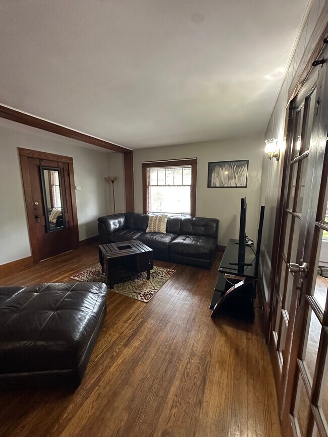 765 S Aurora St unit 1, Ithaca, NY 14850 - photo 2