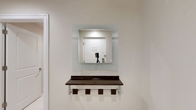 5300 NW 87th Ave unit 408, Doral, FL 33178 - photo 2