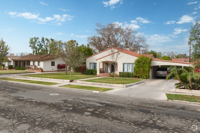 Brawley features mid-century modern and Mediterranean homes, offering open layouts and timeless charm.