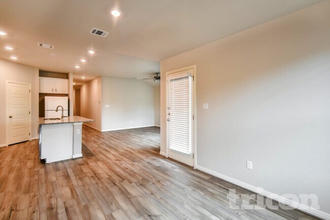 13523 Emerson Way, Saint Hedwig, TX 78152 - photo 4