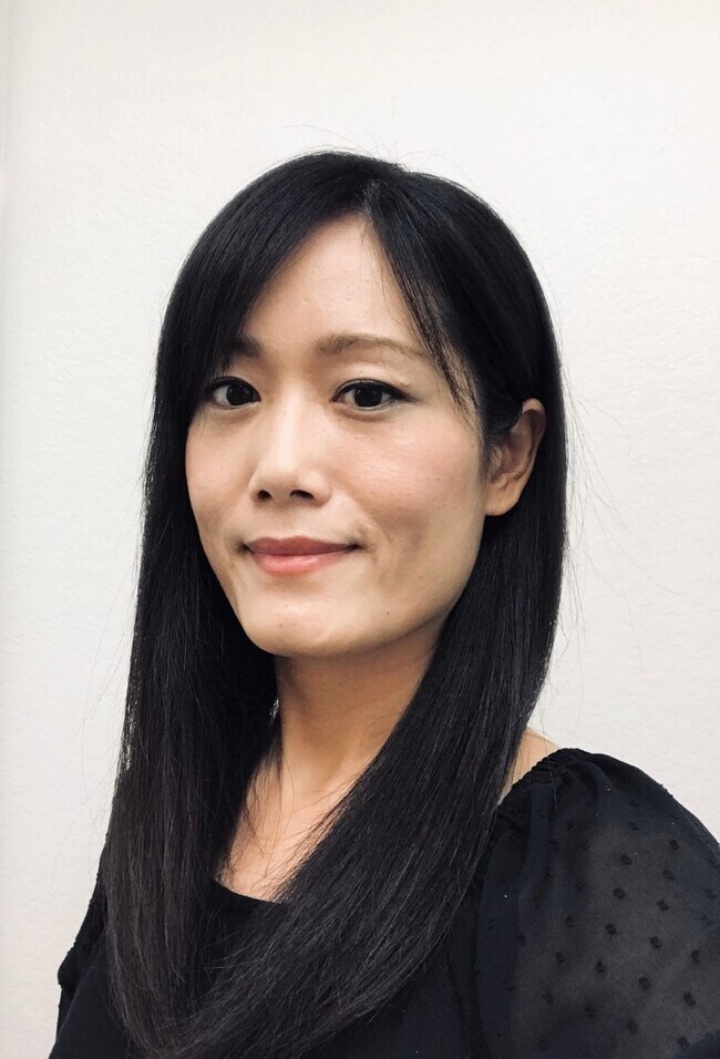 Claire Lee