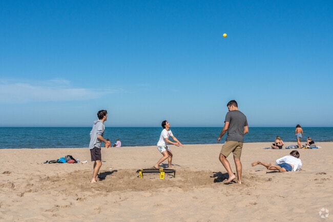 Northwestern students play a game of Spike Ball on Lincoln Street Beach in Evanston.