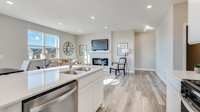 12866 Lawrence Way, Rogers, MN 55374 - photo 6