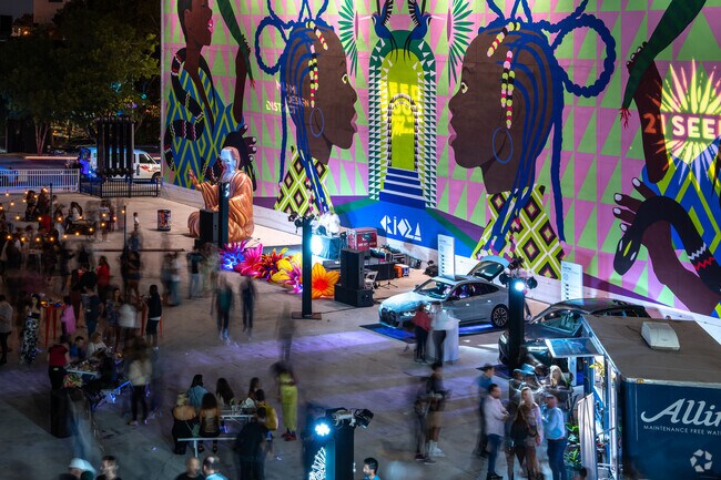 The Miami Design District has a very active nightlife.
