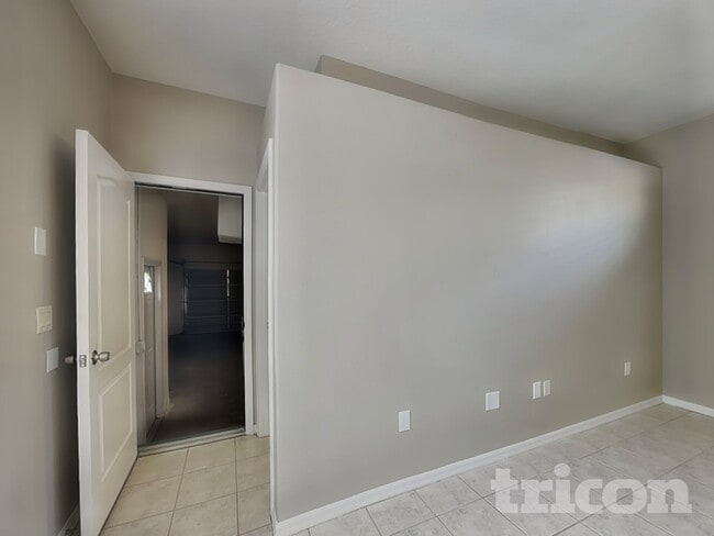 10314 Fenceline Rd, New Port Richey, FL 34655 - photo 6