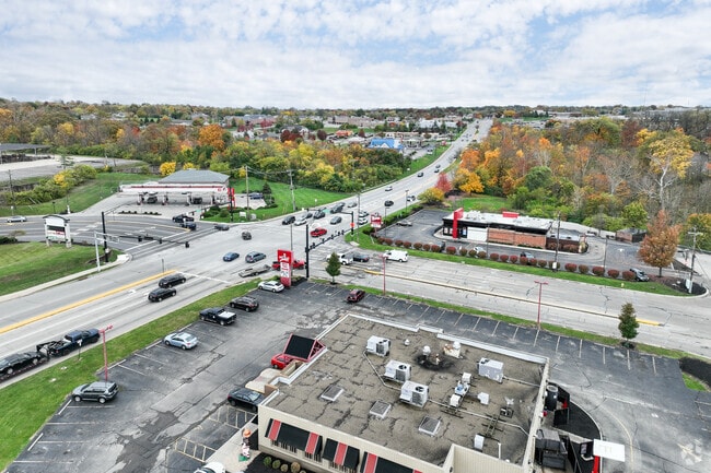 New Burlington has easy access to downtown Cincinnati via the I-275 Beltway just 12 miles away.