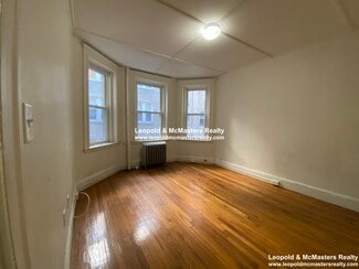 1209 Boylston St, Boston, MA 02215