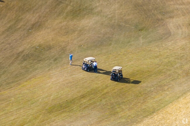 Golfing plays a major role in the local recreation scene in Roxborough Park, with Arrowhead Golf Course located right in the community.