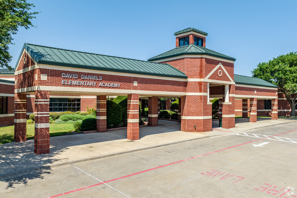 Daniels Elementary Academy of Science and Math is located in the heart of historic Dalworth.