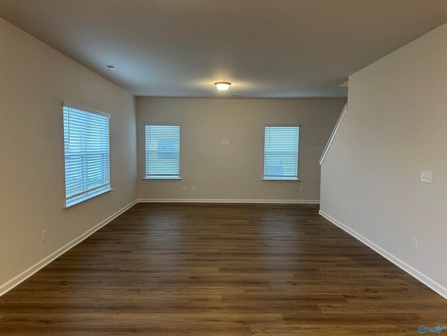 7325 Pine Run Ln SE, Owens Cross Roads, AL 35763 - photo 5