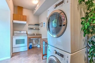 315 10th Ave, Seattle, WA 98122