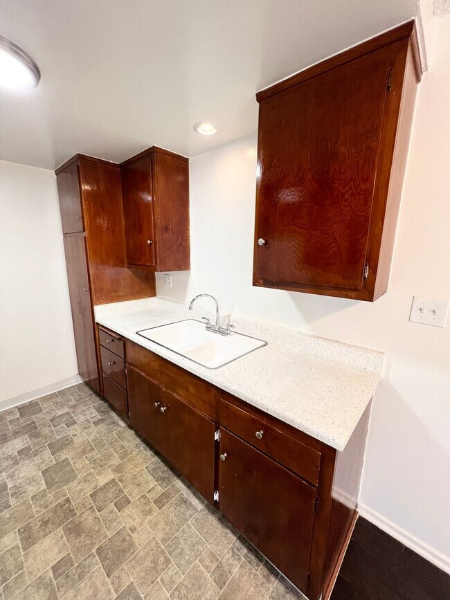 PARKVIEW (Tropic Isle), Torrance, CA 90504 - photo 7