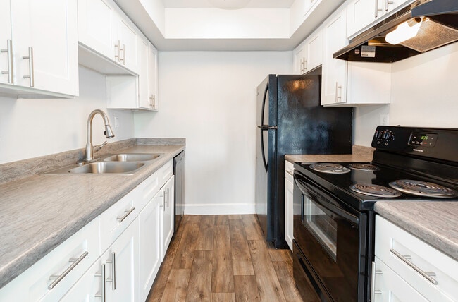 Park Village, Mesa, AZ 85203 - photo 2