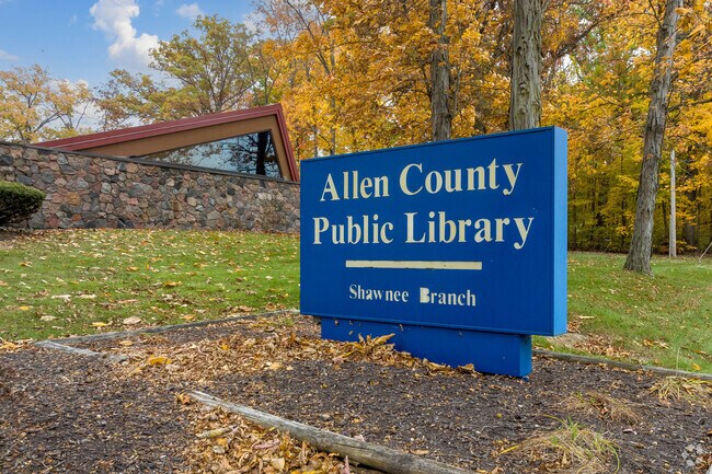 The Allen County Public Library has programs for residents in Lincolnshire.