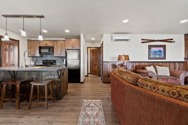 327 Commerce Way, Kalispell, MT 59901 - photo 3