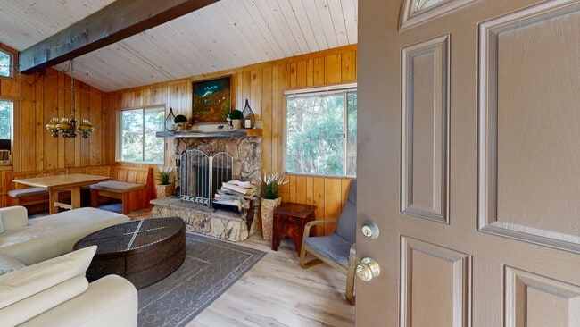 24514 Albrun Dr, Crestline, CA 92325 - photo 2