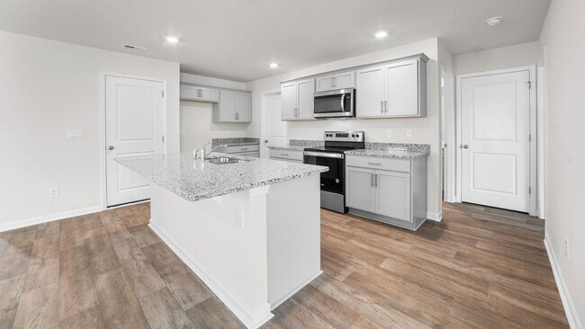 94 Cheyenne Dr, Clayton, NC 27520 - photo 7