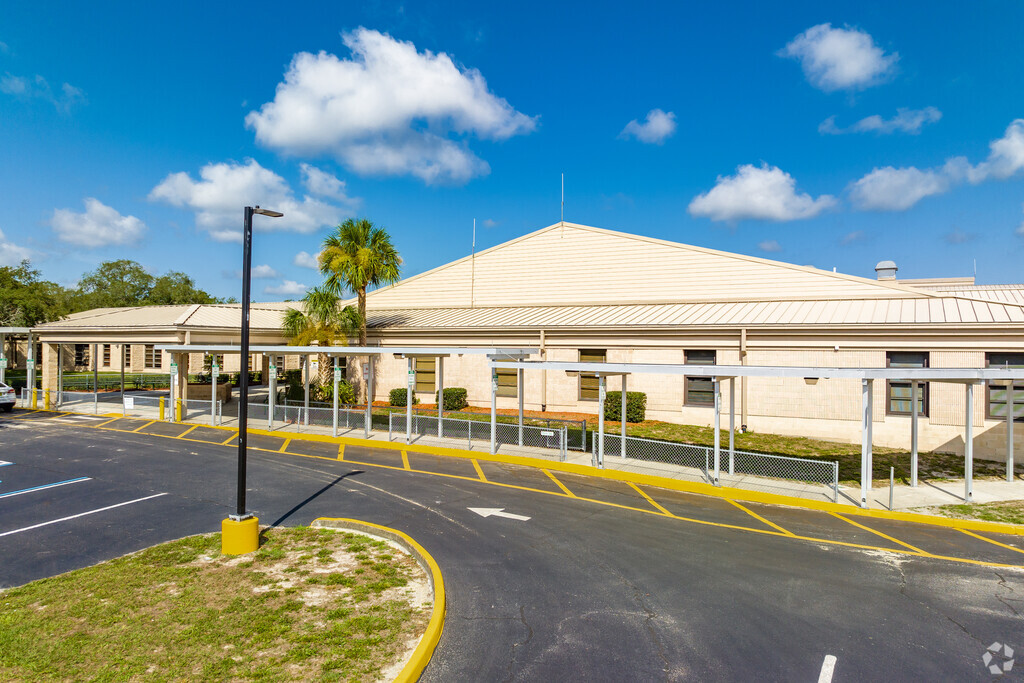 Deltona Elementary School, Spring Hill FL Rankings & Reviews - Homes.com