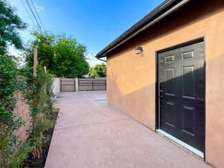 13548 Glamis St, Los Angeles, CA 91331