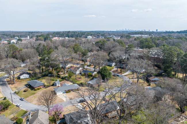 Bolton is a residential neighborhood in the Upper Westside region of Atlanta.