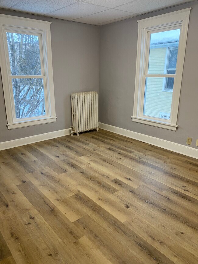 1227 E 3rd St unit c, Duluth, MN 55805 - photo 7