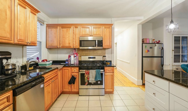 13 Sachem St unit 3, Roxbury Crossing, MA 02120 - photo 5
