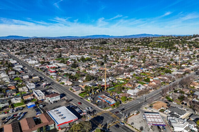 Woodridge is one of the many cozy neighborhoods in the city of Vallejo.